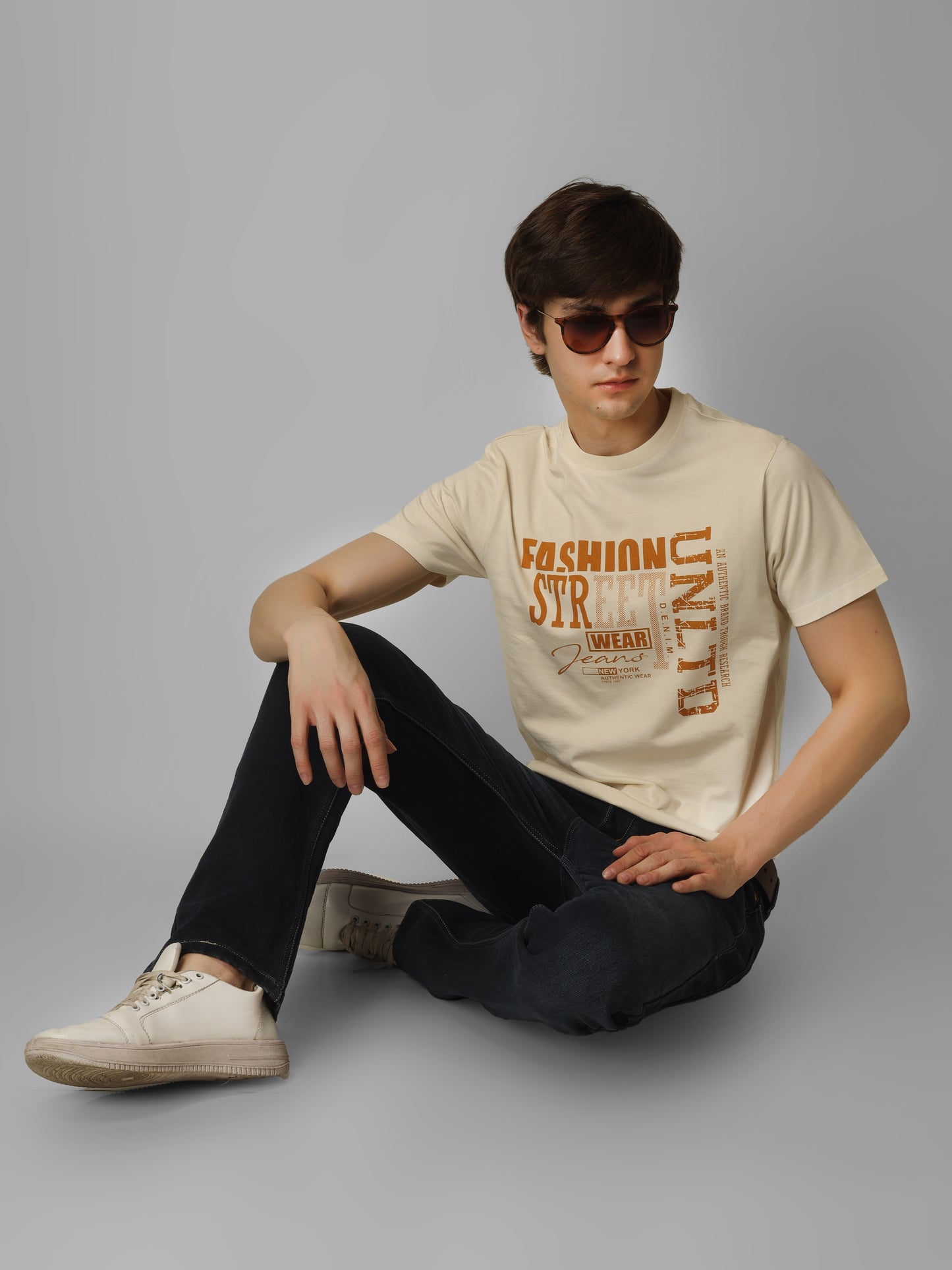 Basic Round Neck Regular Mens T-Shirt - RSBO 0003